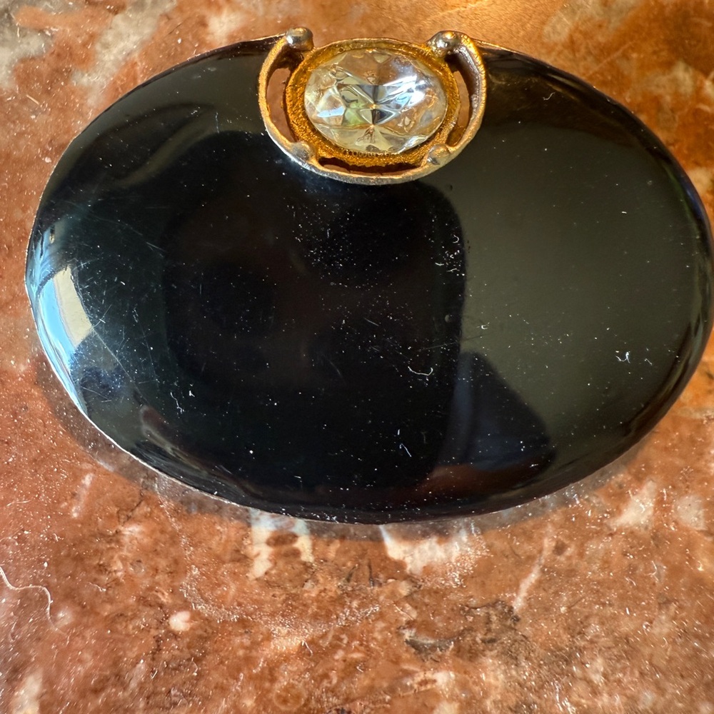 Vintage or Antique Faux Onyx Mourning Brooch